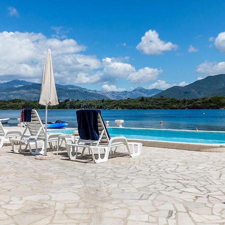 Apartments Tamaris Tivat Buitenkant foto