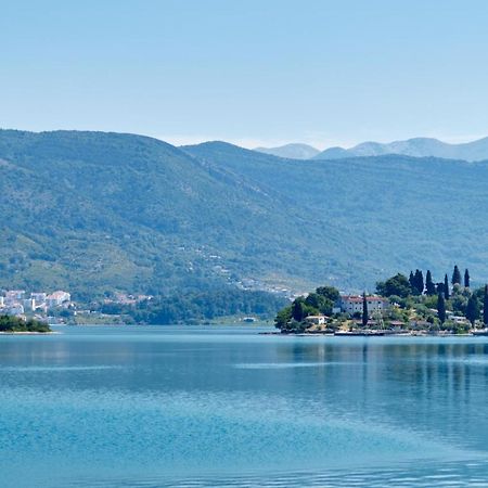 Apartments Tamaris Tivat Buitenkant foto