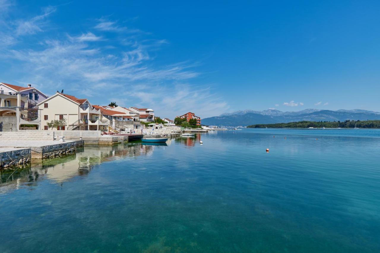 Apartments Tamaris Tivat Buitenkant foto